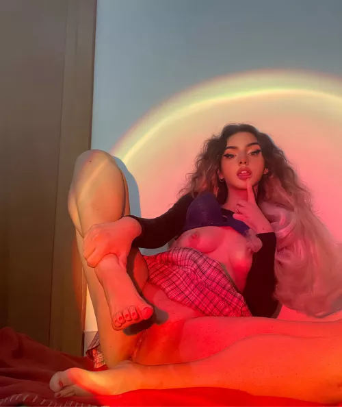 Would you glaze a 19 year old's feet?