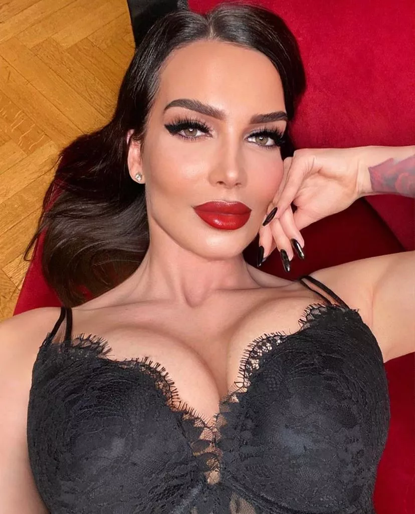 1 upv= 3 pics in your dm 1 comment= surprise