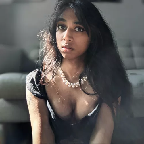 [25] my ex used to tell me that I have BJ eyes, would you agree? 🥺