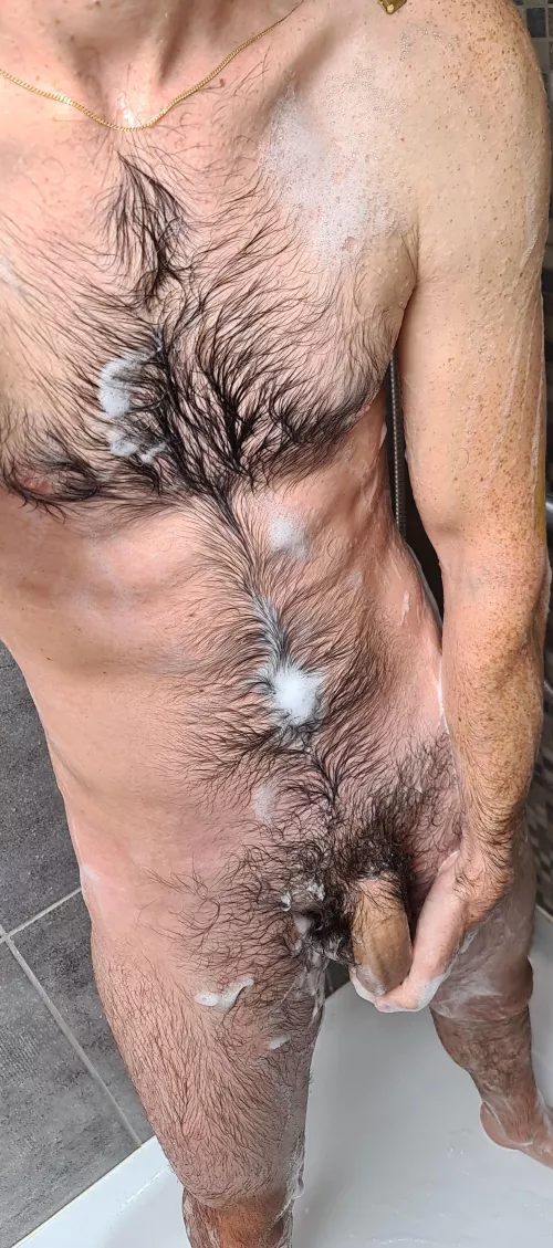 27 hung hairy fit guy at fityode29 for otters, fit, str8 bi guys. snap me when you add me.