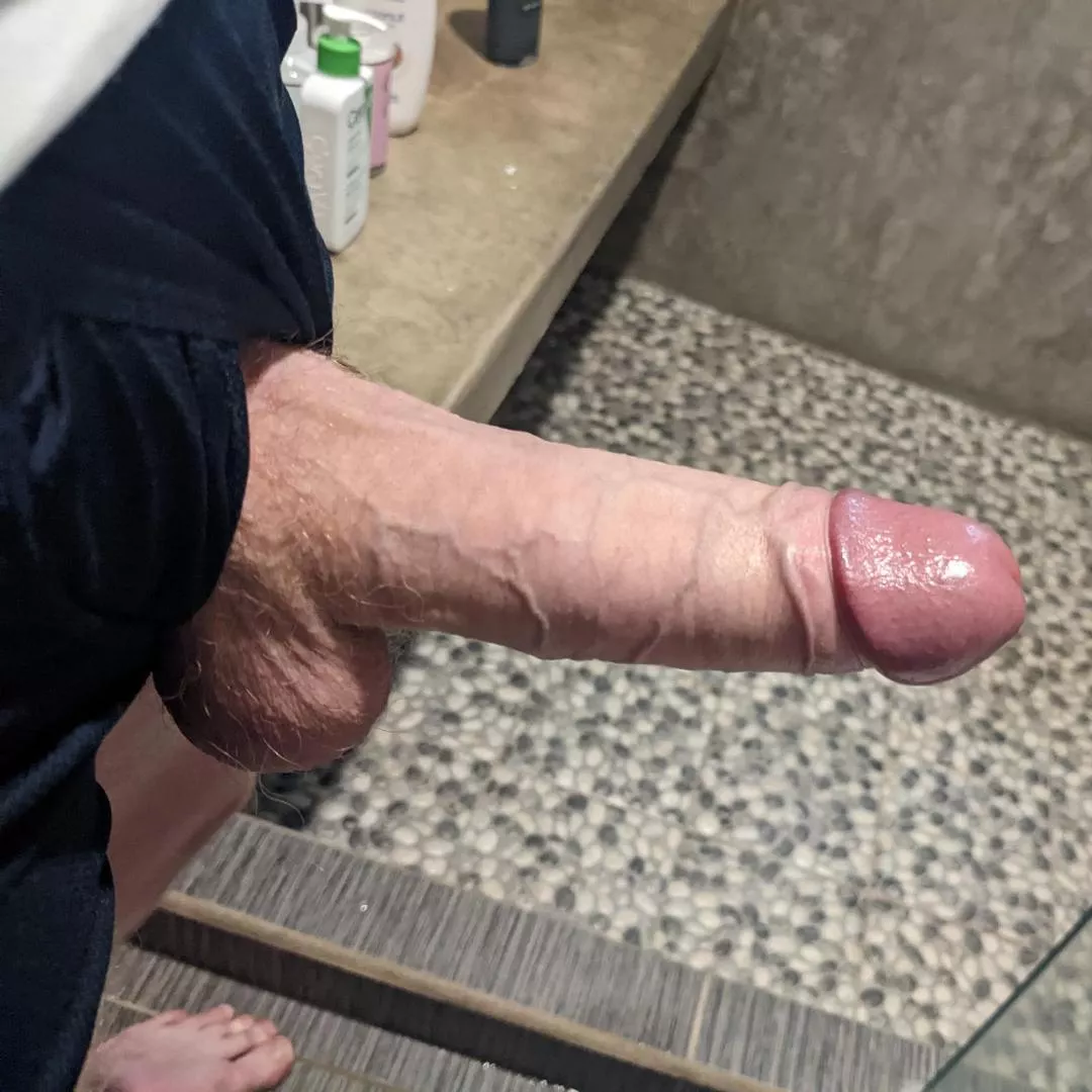 [28M] I need your attention. DMs open.