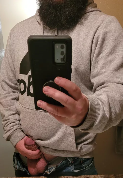 [34] Saturday dadbod