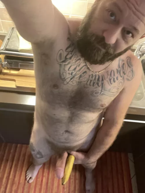 42. Do u like banana for breakfast?