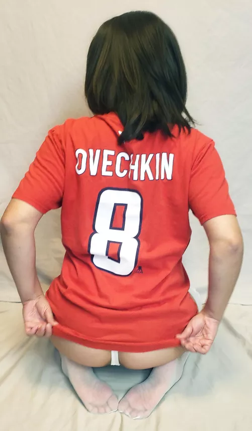 Another record goal for Ovi last game🏒🥳