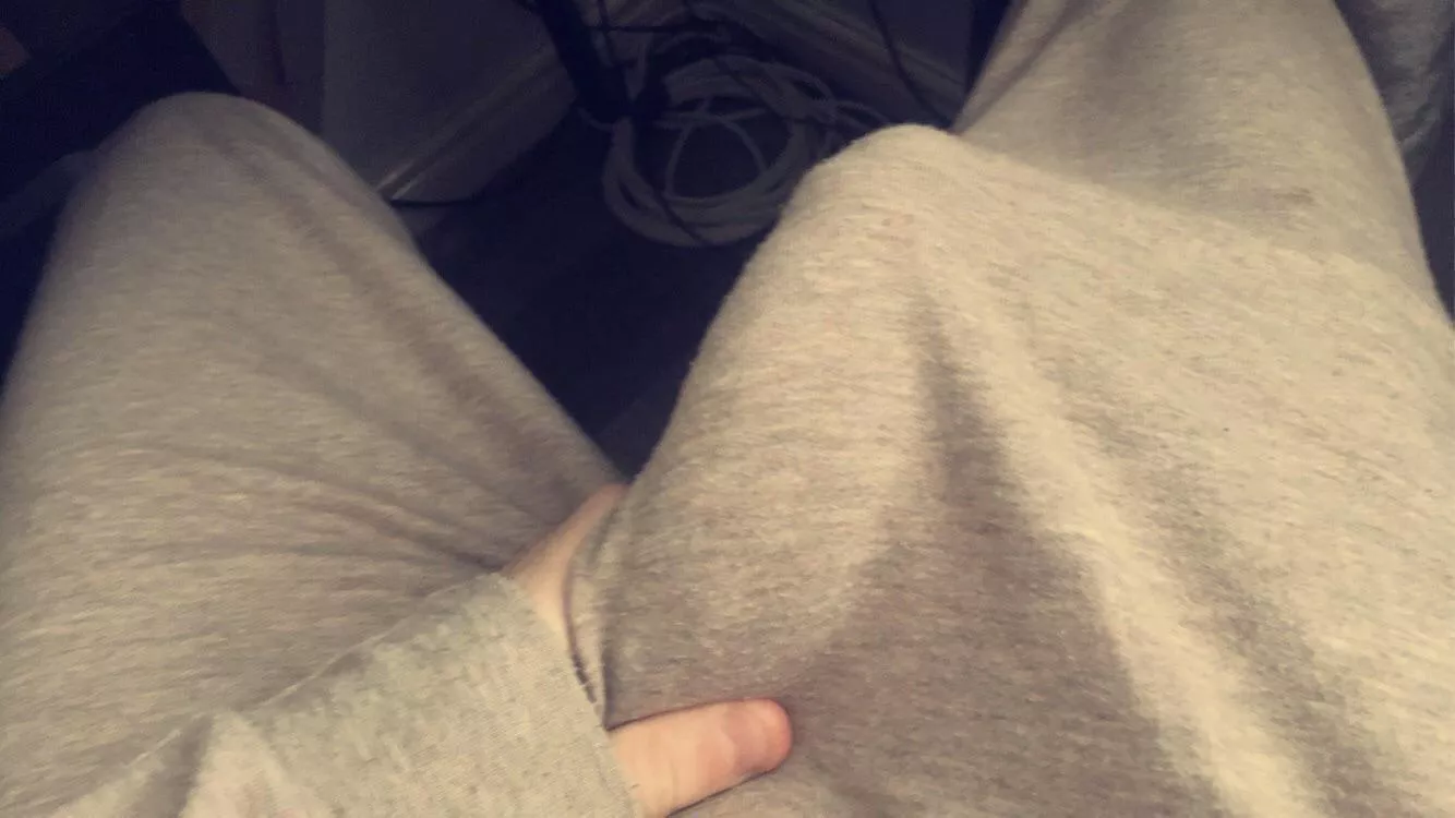 can’t wear grey outside