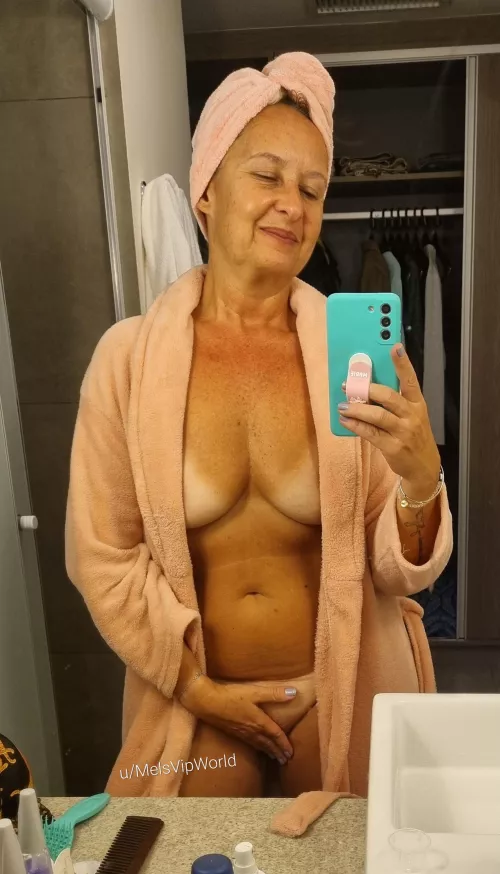 Clean, soft, fragnant and waiting u in my world