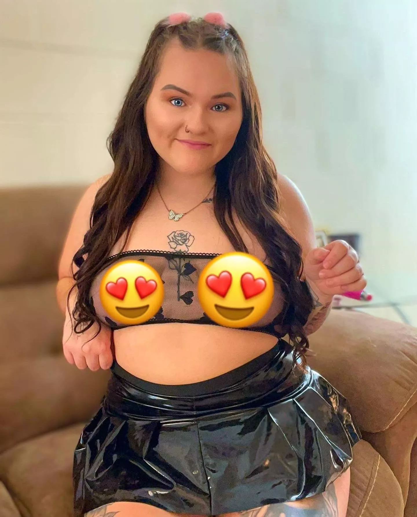 Come kiss my thighs😉