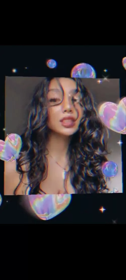 do you find this tiktoker pretty?