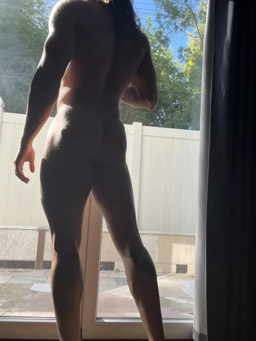 Enjoying the sunlight before enjoying another leg day