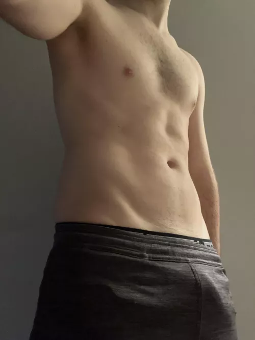 Fasted workout today! Felt strong, how do you think I look? [m] 32