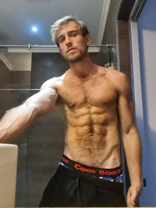 for the ones who like a cut guy (32)