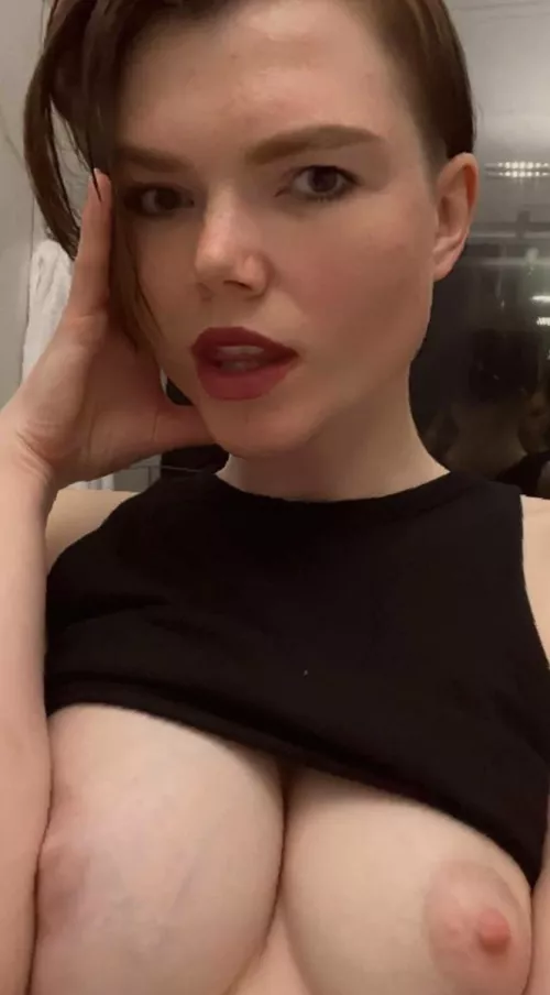 Fun fact: flying makes my breasts swell