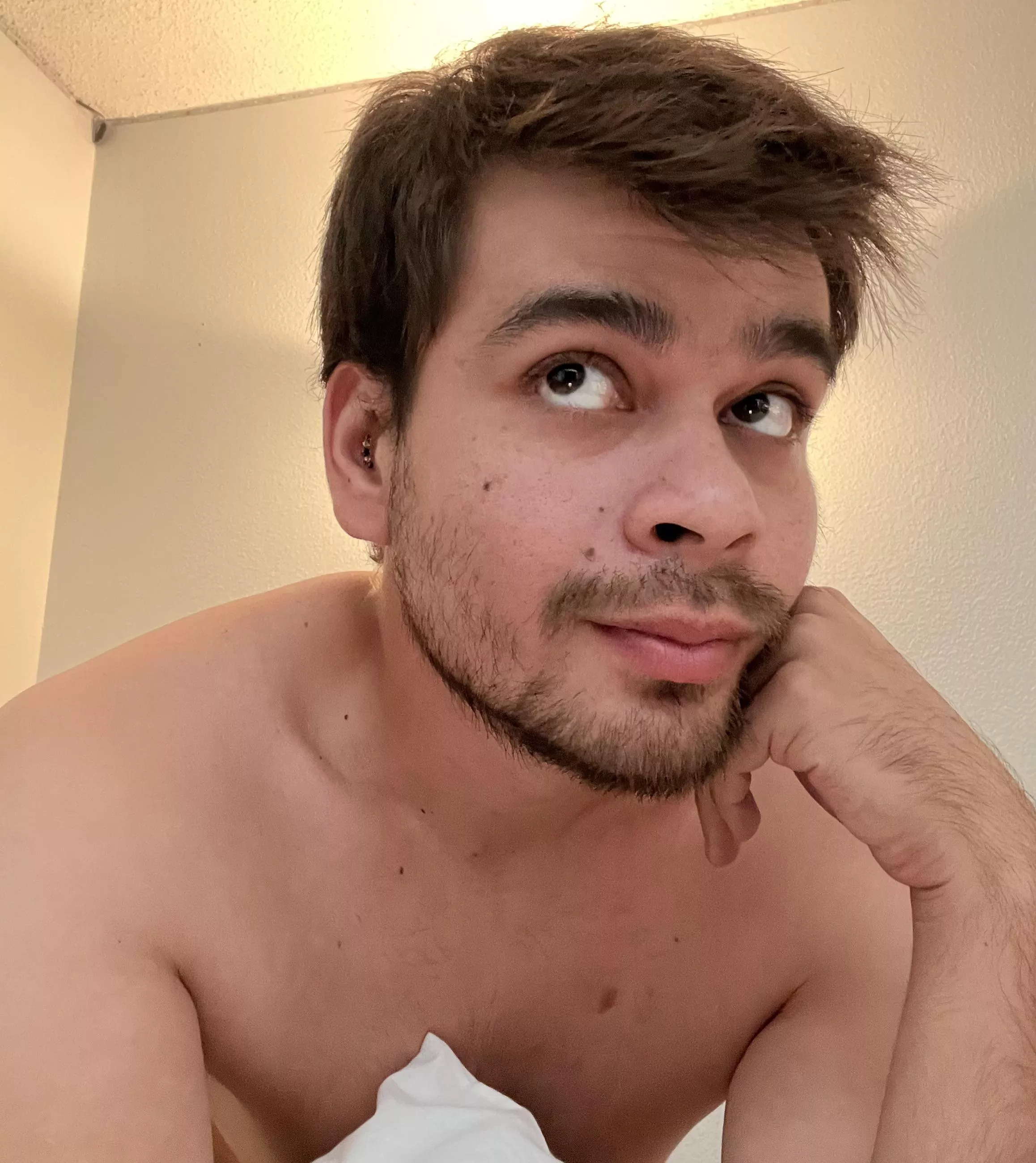 Haven’t felt too cute lately but here’s a pic :p