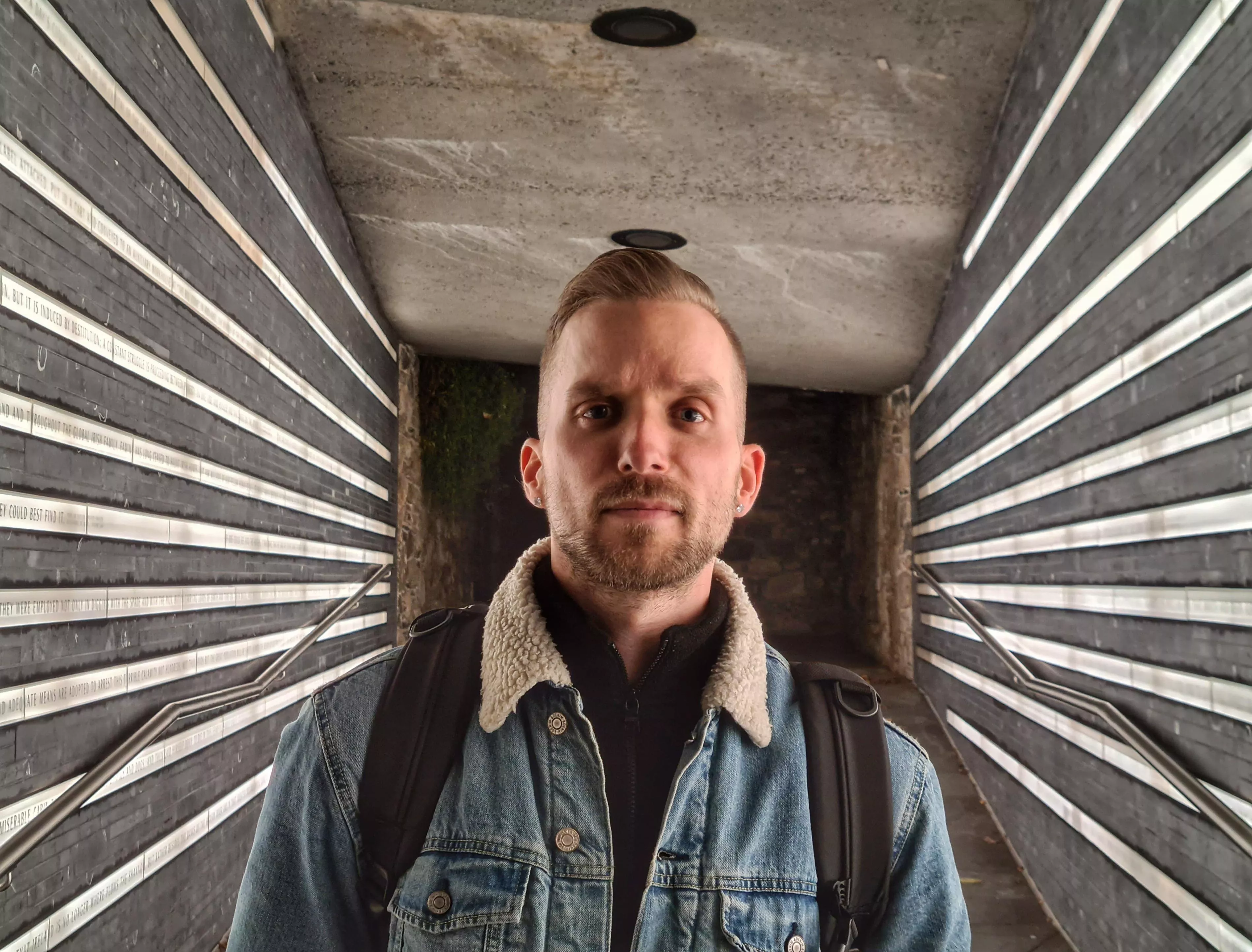 Hello darkness my old friend 👻