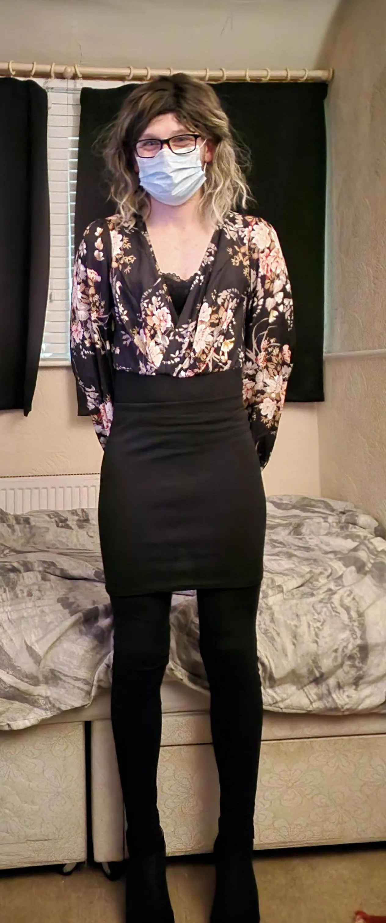 I love being caged, it hides the bulge 😌