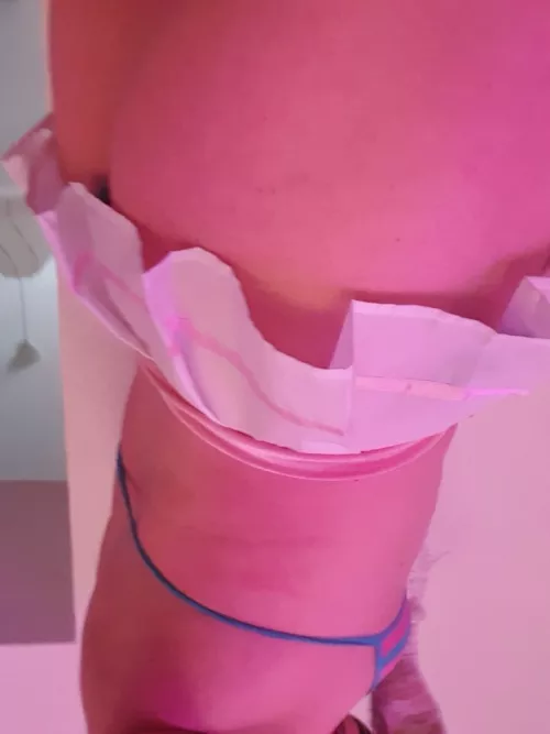 I need my holes stretched out and humilated, stuff me with your cock, your fist or anything kik me at sooohotsophia