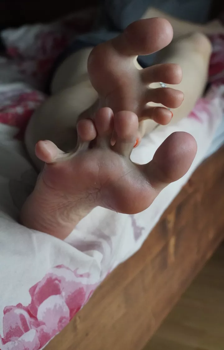 I think there is enough space for your tongue 😜