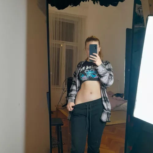 I'm a no underwear type of girl [img]