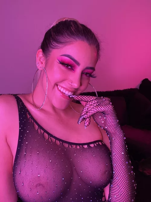 I’m living for this inner eye… eye liner?? Idk what to call it but I love it 😂