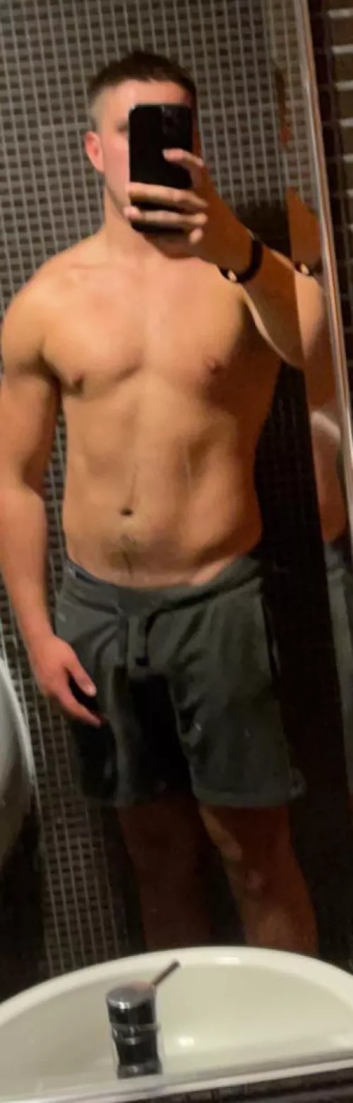 In need of a blow job based in Cheshire M23