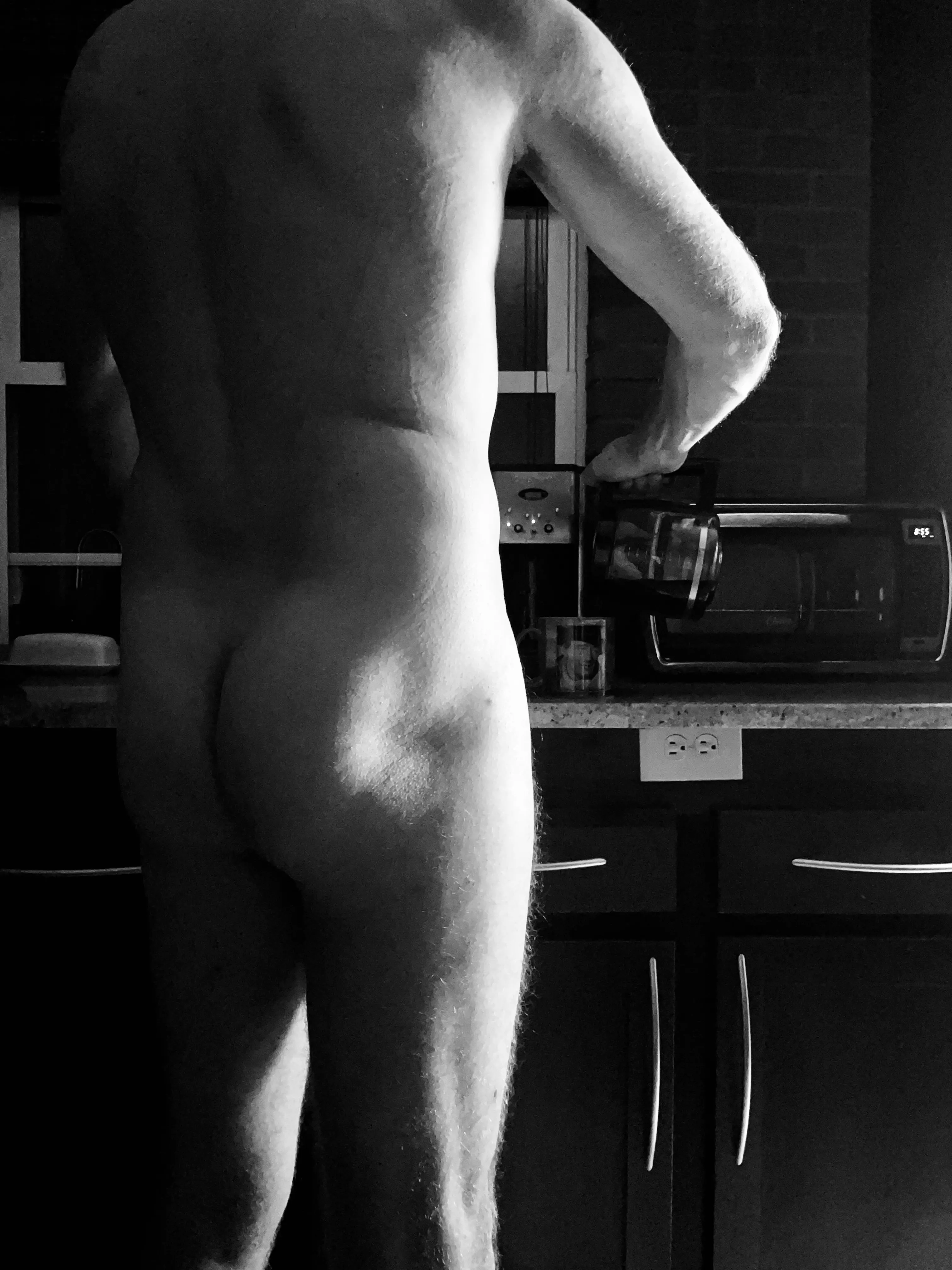 It seems only the coffee maker knows what time it is now