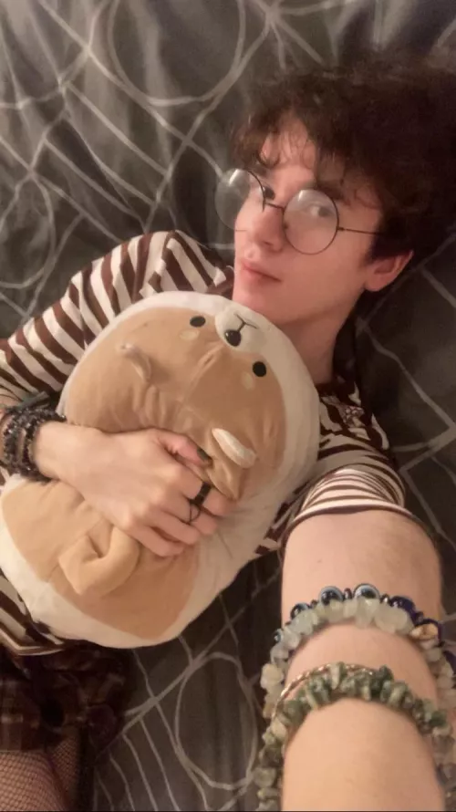 It’s my birthday, say happy birthday rn or else hehe :3