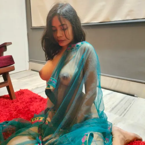 listening to Bollywood songs before making myself cum .[F]