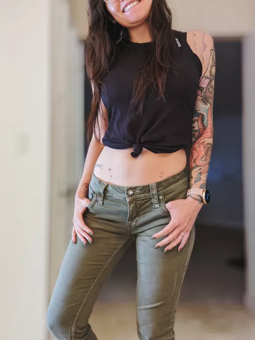 Low rise jeans are better for my piercings