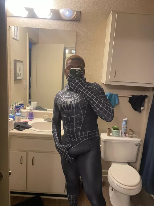Might shoot my web on you 🕸️🍆