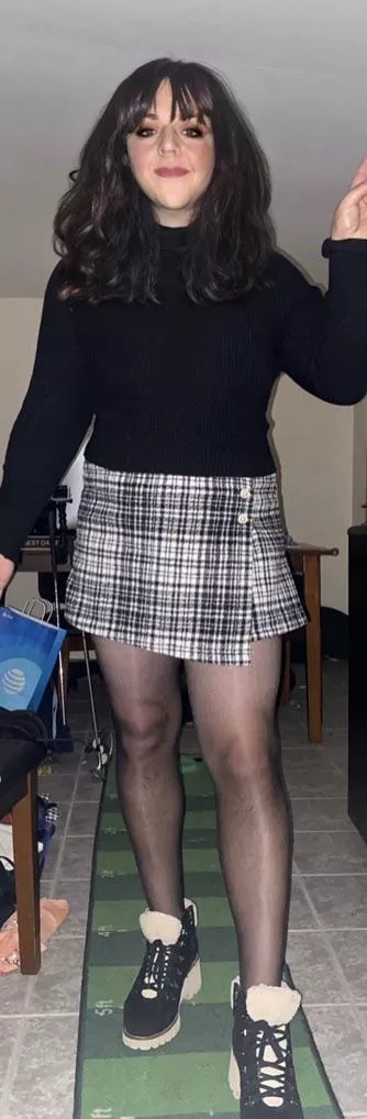 New outfit from Forever 21. Literally wore it out of the store ::ugh:: 👗👠💄