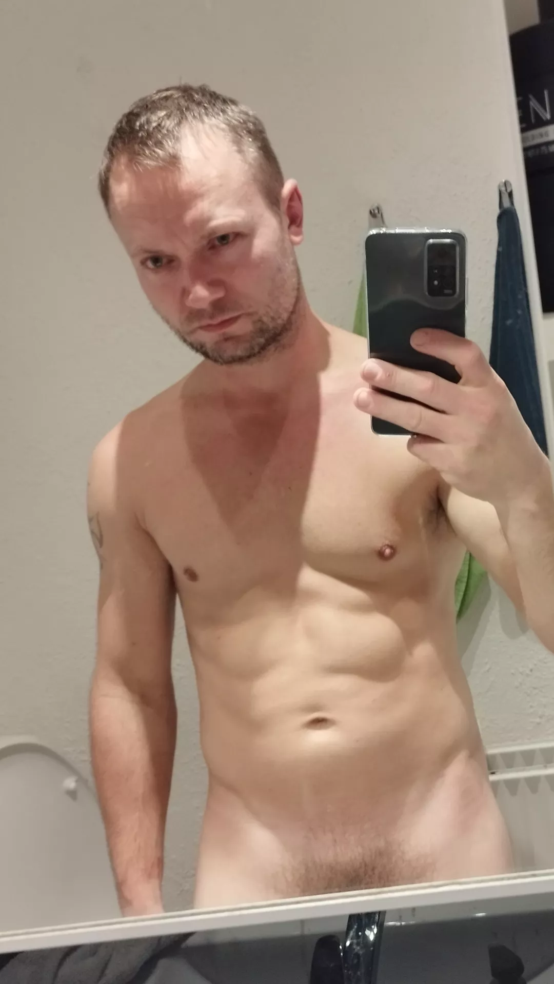 rate me! (M)37