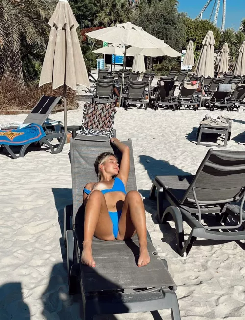 small enough to fuck everywhere [F]