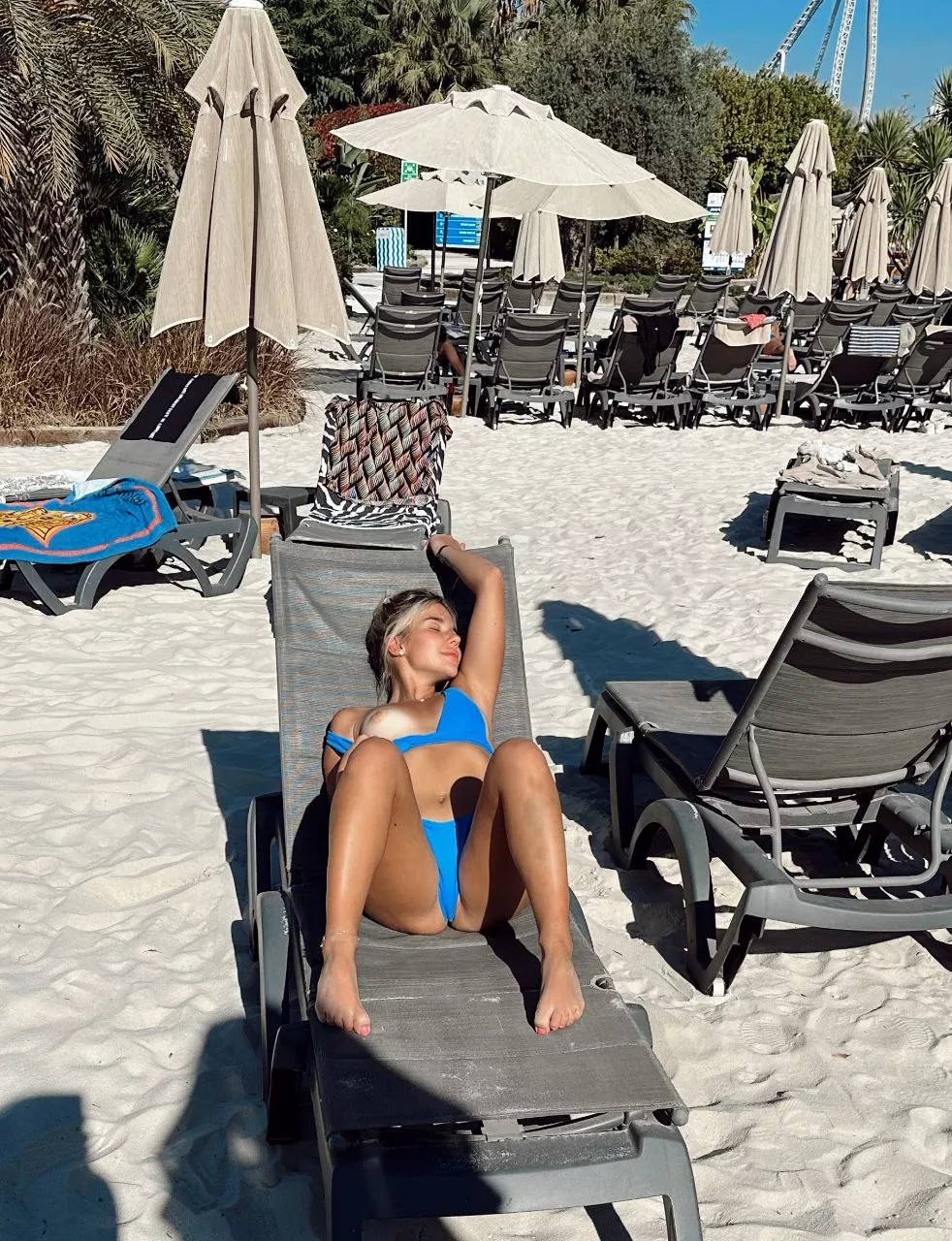 small enough to fuck everywhere [F]