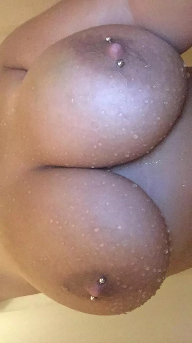 Soaking My Tits Waiting For Your Mouth Daddy
