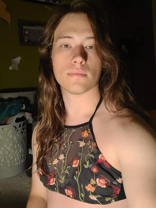 some people think I look like a girl, others don't