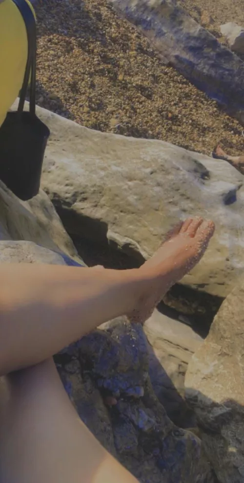 This community is magic! Thank you for sharing some good ideas on Exhibition! I went to the beach today wearing “my lil summer dress” with no panty. Gave everyone a good view of my pussy. MEN LOVED IT! 😘