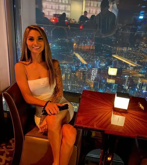 Trading rn mainly looking for skinny thick girls