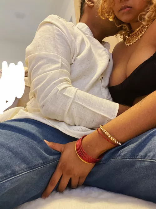 When you’re chilling at a Deepavali Party and she grabs your crotch 😳 [F] [M]