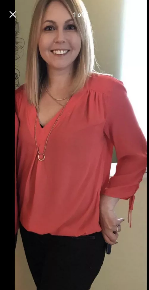 Who can or wants to stalk a hot married cheating mom