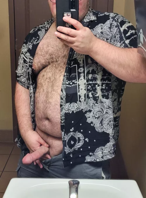 Working by myself has quite the Privileges😈🔥