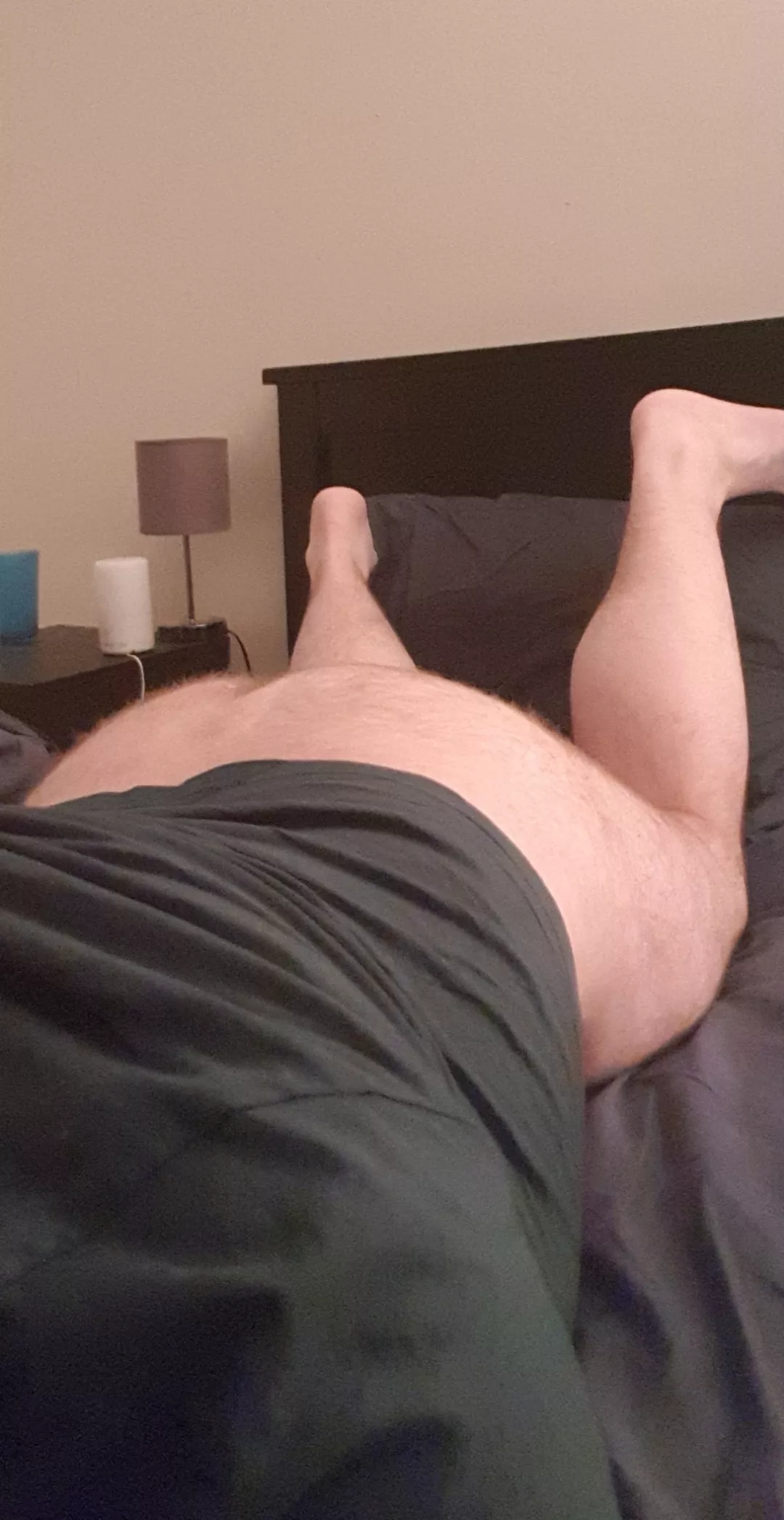 You're my roommate and walk in on me (31) like this ...