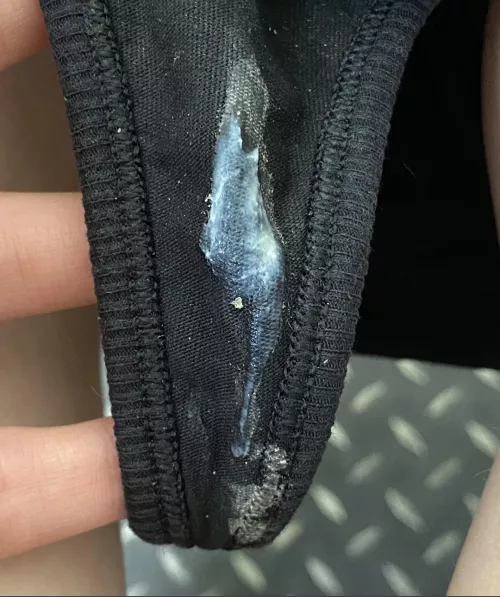 yummy workout thong🤤💦❣️