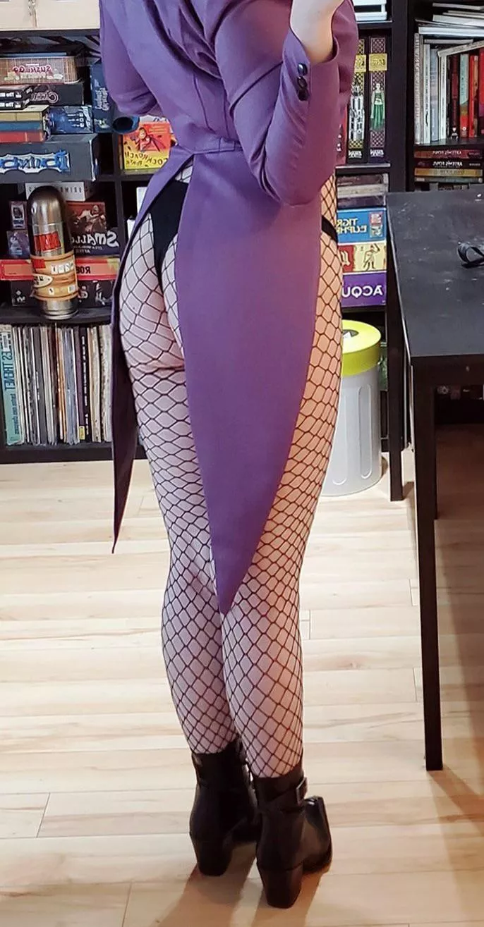 🧛‍♀️🧛‍♀️😋