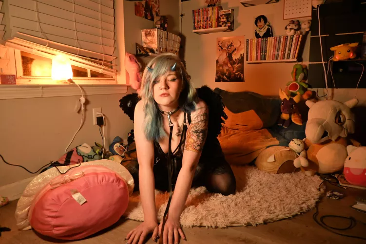 A fallen angel arrives at your doorstep. What's next? 😈💜