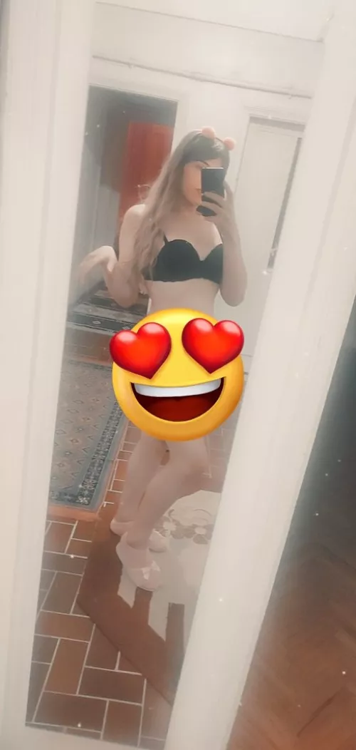 am I the cutest girl turkey or what?