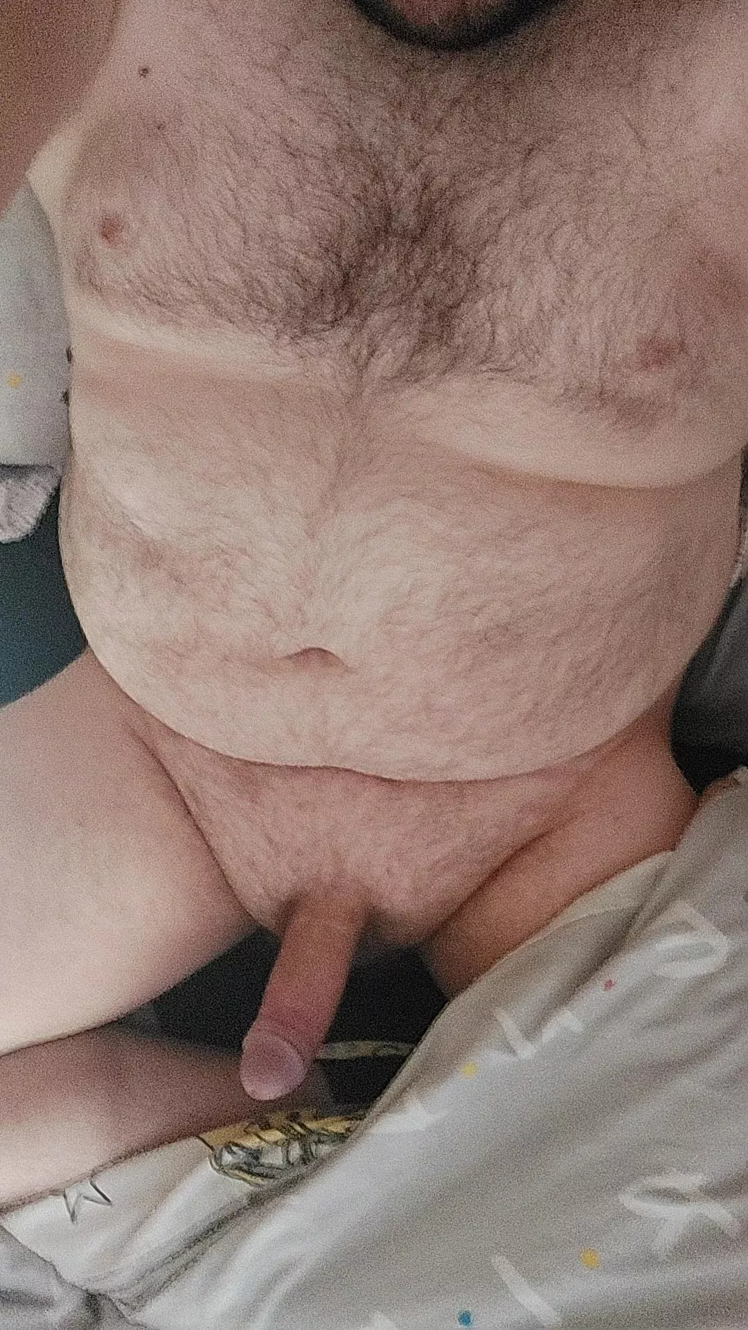 bored in bed, come and have some fun with me 😜