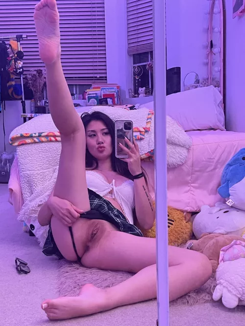 can i be ur tiny asian slut??😈🥺💦
