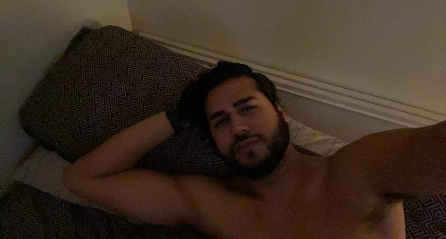 Don’t wanna start my day yet 🤪