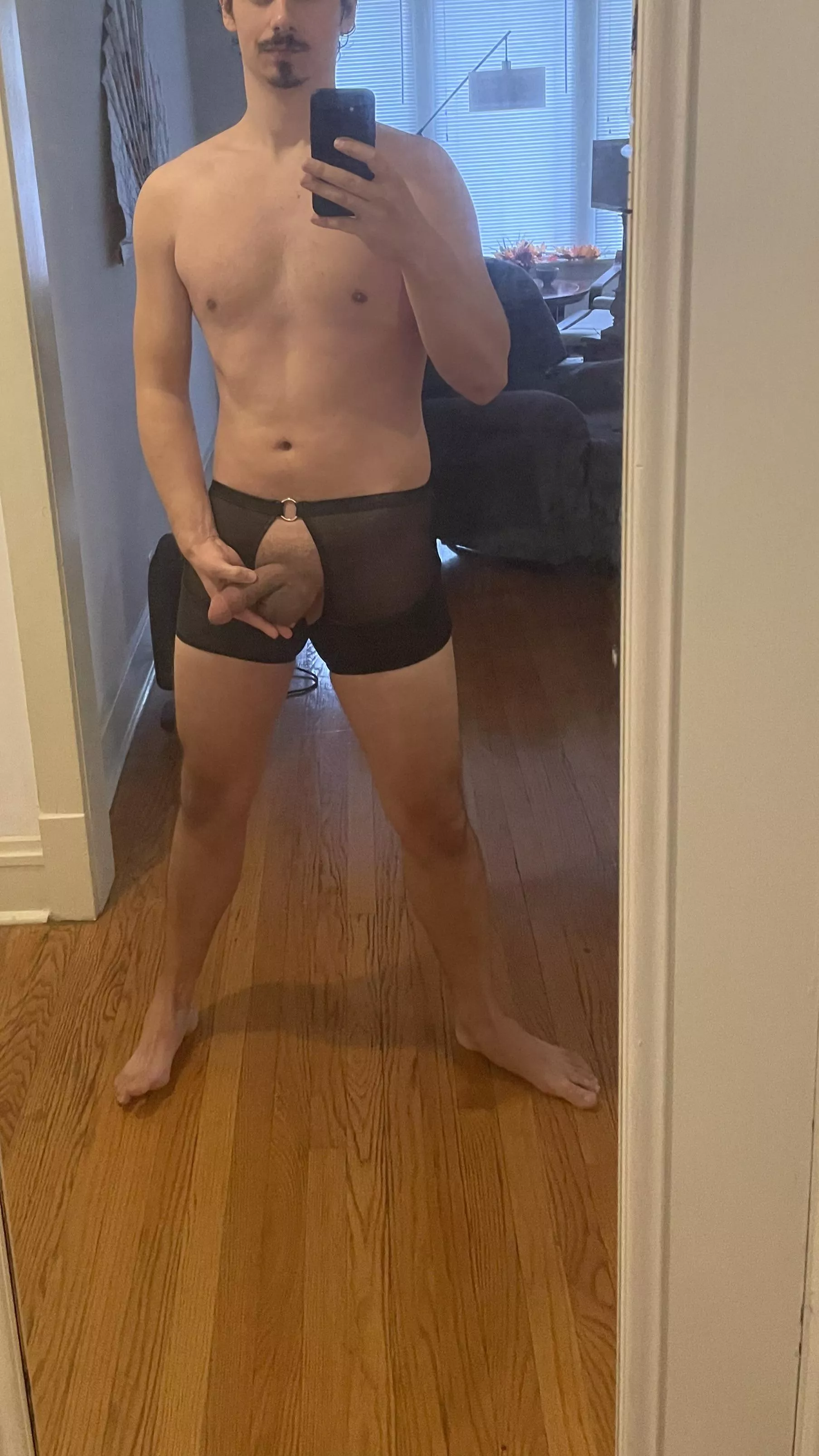 Drop to your knees and make me hard