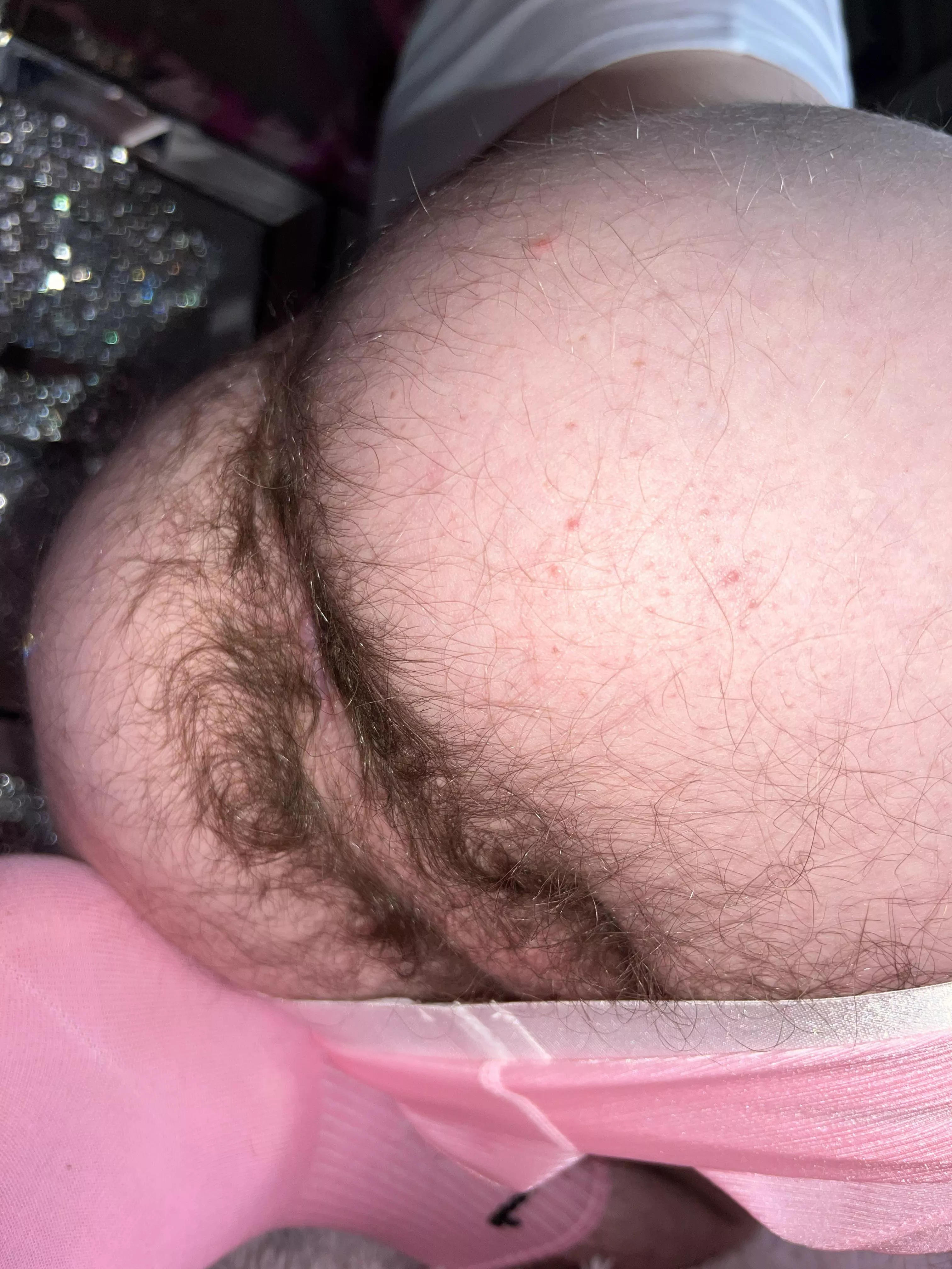 Eat my hairy otter ass👅😈😈